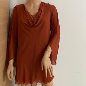 Spin Woman’s Tunic..